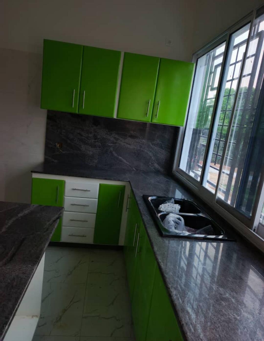 Cuisines internes en granits