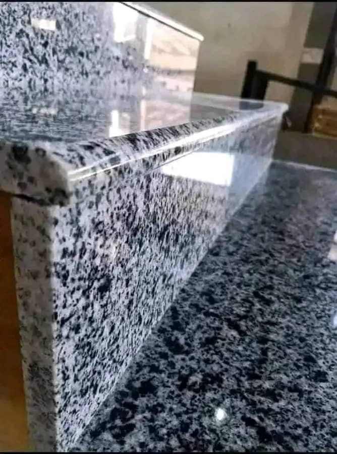 Escaliers en granit et marbre
